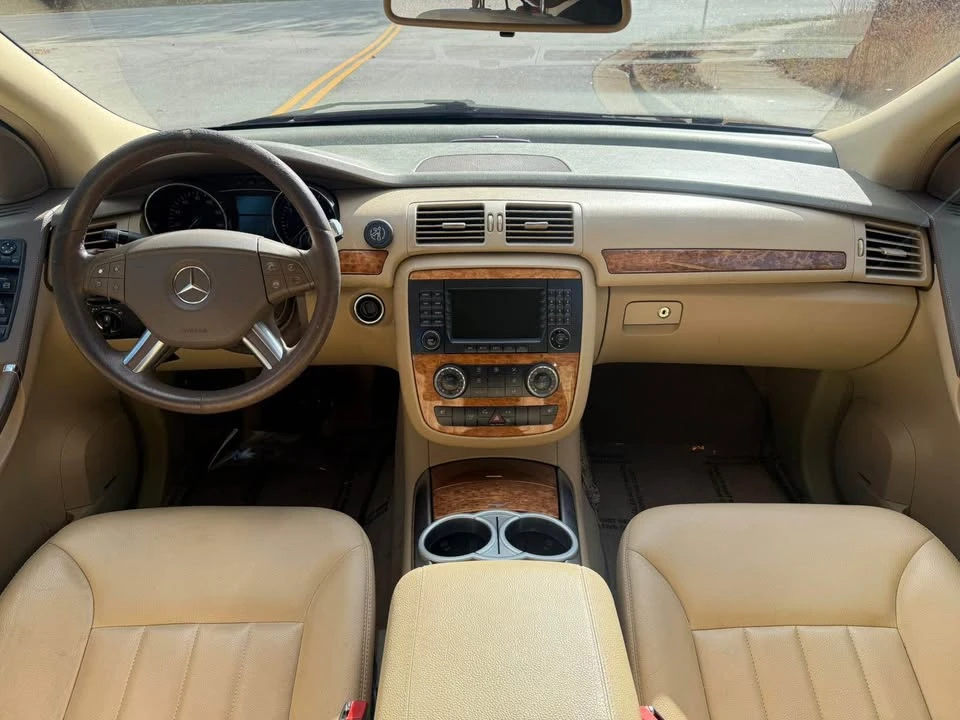 2008 Mercedes-Benz W251 R-Class - Image 10 of 14