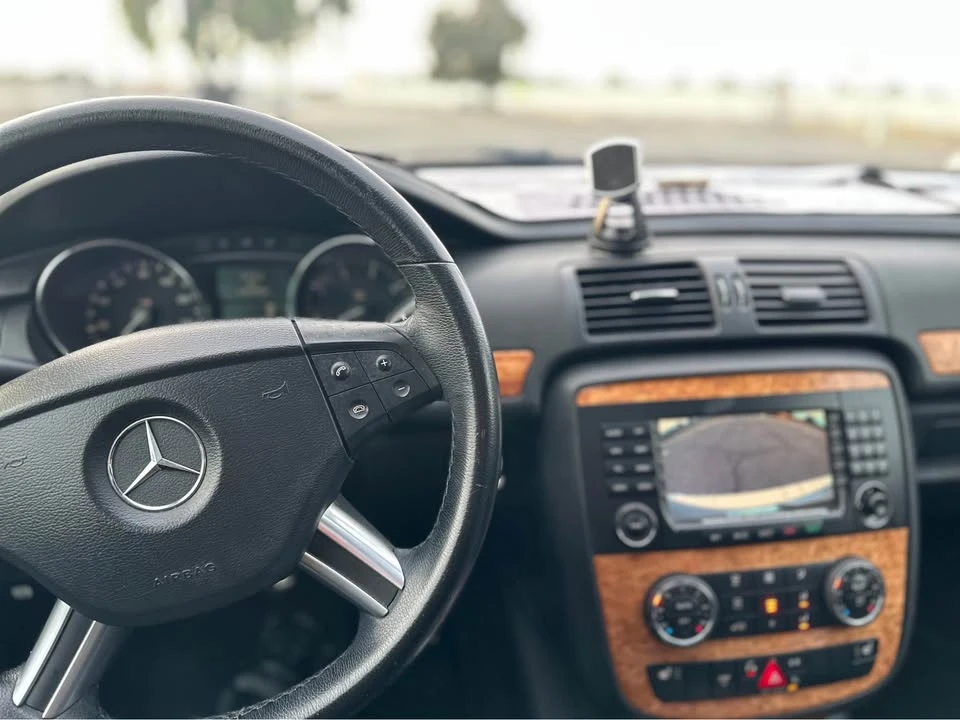2008 Mercedes-Benz W251 R-Class - Image 19 of 20