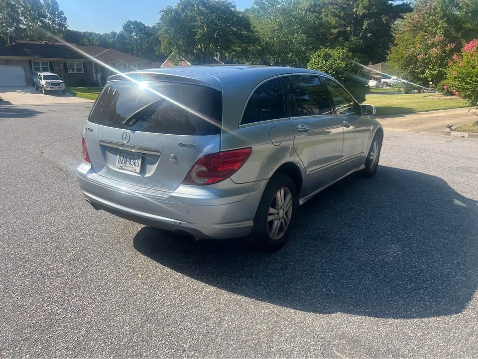 2008 Mercedes-Benz W251 R-Class - Image 3 of 12