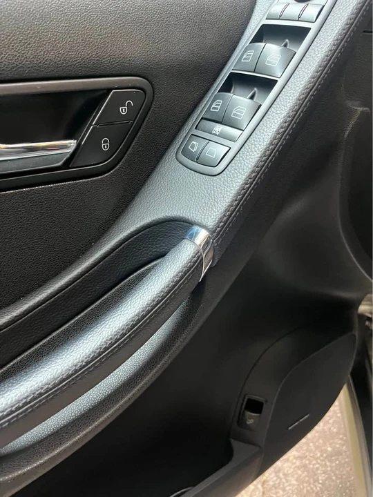 2008 Mercedes-Benz W251 R-Class - Image 12 of 17