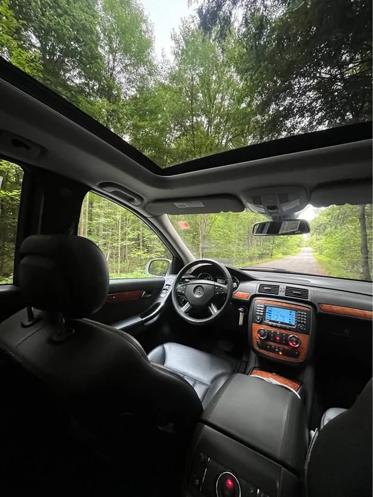 2008 Mercedes-Benz W251 R-Class - Image 3 of 17