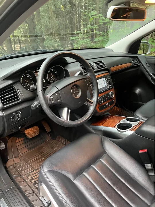2008 Mercedes-Benz W251 R-Class - Image 16 of 17