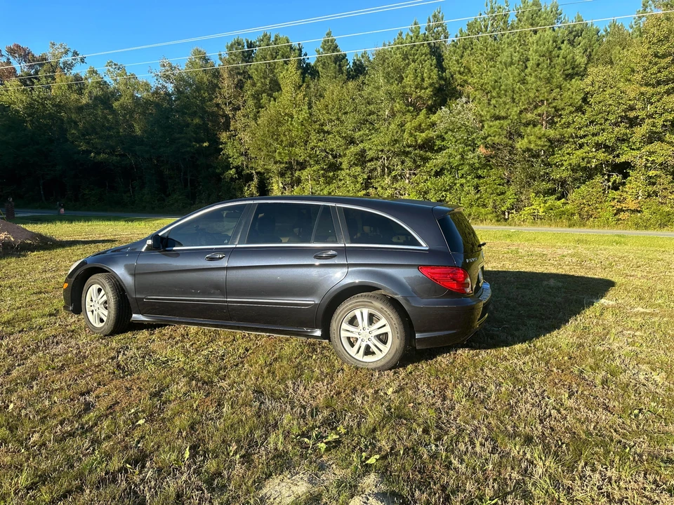 2008 Mercedes-Benz W251 R-Class - Image 9 of 31