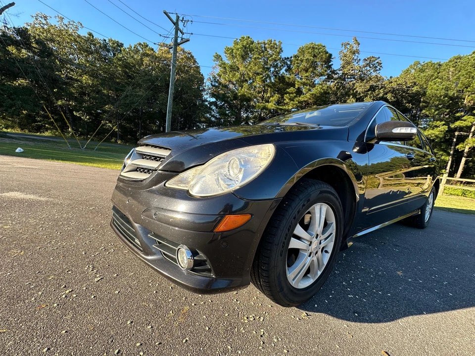 2008 Mercedes-Benz W251 R-Class - Image 8 of 31