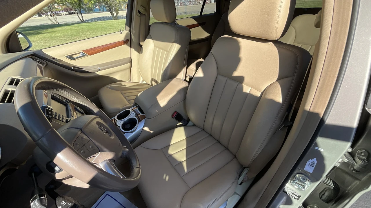 2008 Mercedes-Benz W251 R-Class - Image 4 of 14