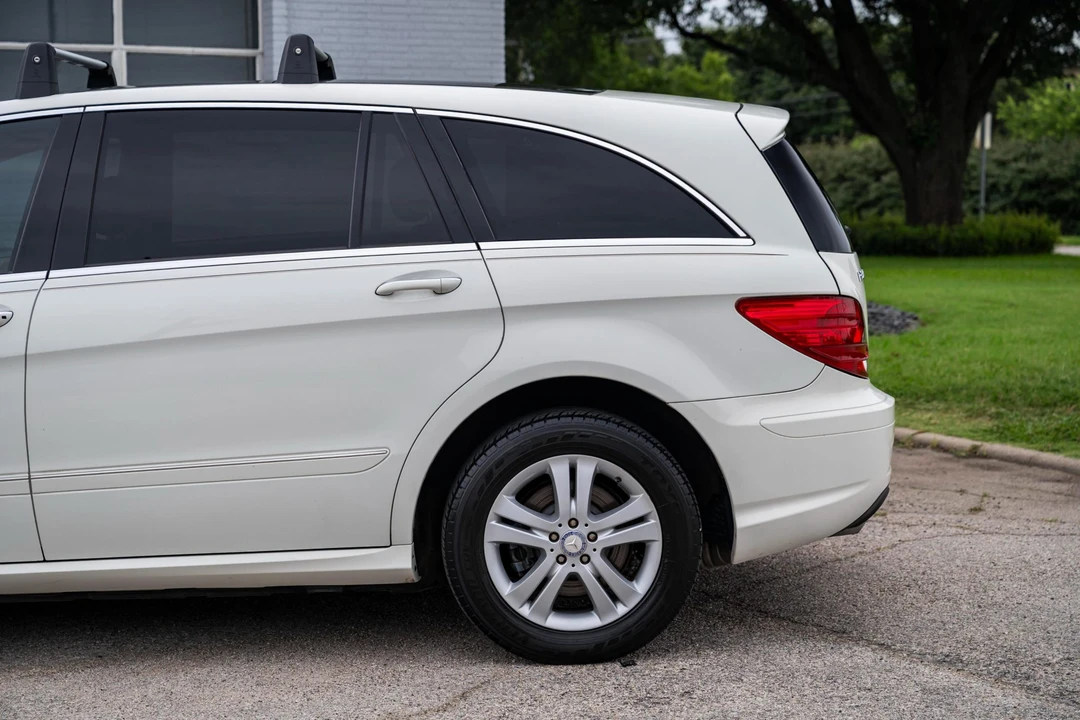 2008 Mercedes-Benz W251 R-Class - Image 30 of 31