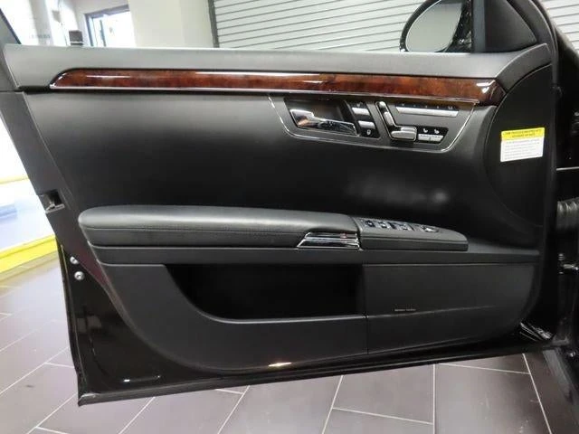 2008 Mercedes-Benz W221 S 63 & S 65 AMG - Image 9 of 31