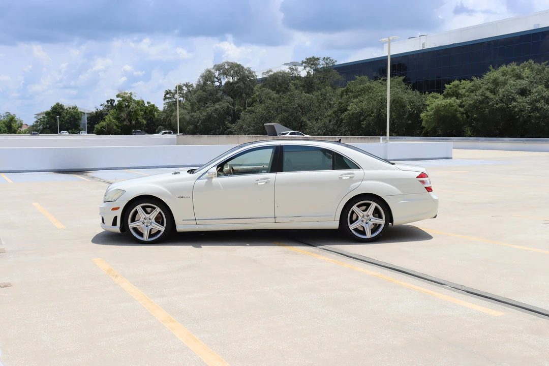 2008 Mercedes-Benz W221 S 63 & S 65 AMG - Image 13 of 31