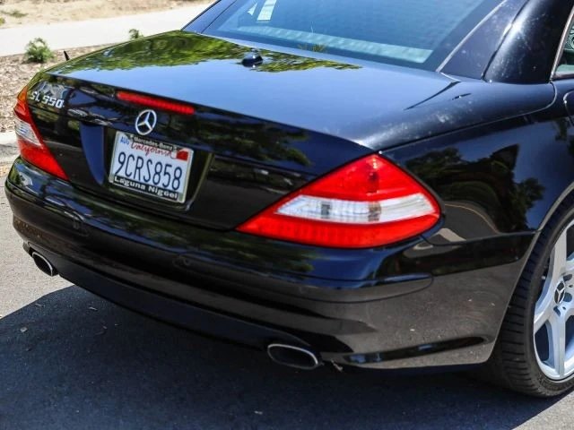 2008 Mercedes-Benz R230 SL-Class - Image 16 of 31