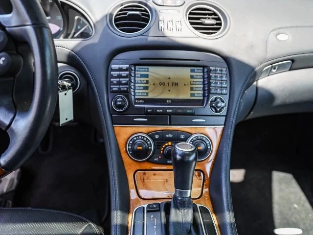 2008 Mercedes-Benz R230 SL-Class - Image 17 of 31