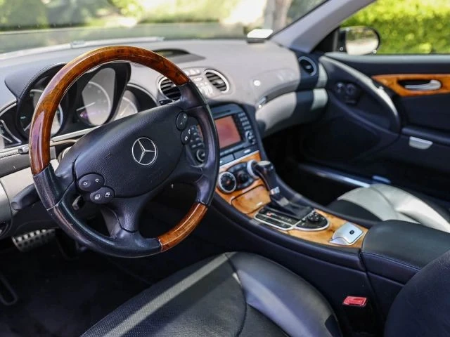 2008 Mercedes-Benz R230 SL-Class - Image 19 of 31
