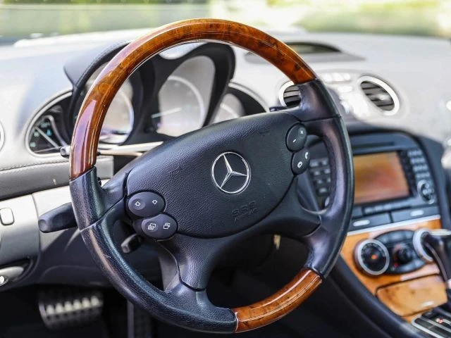 2008 Mercedes-Benz R230 SL-Class - Image 27 of 31