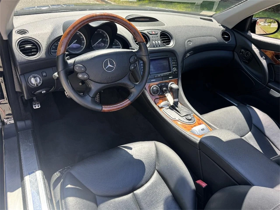 2008 Mercedes-Benz R230 SL-Class - Image 17 of 25