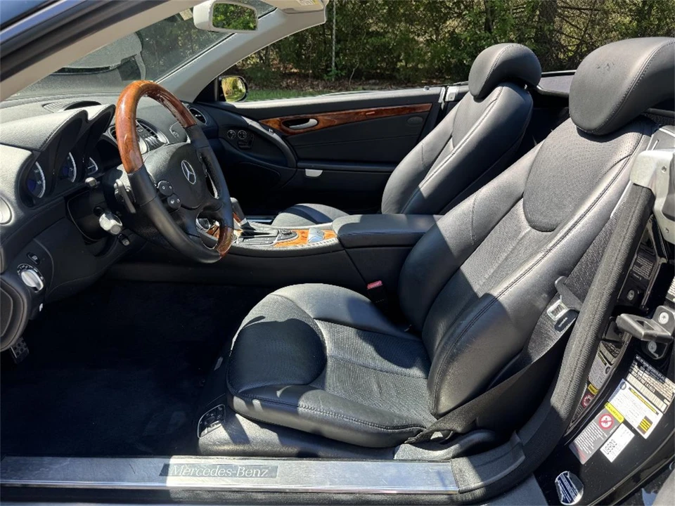 2008 Mercedes-Benz R230 SL-Class - Image 16 of 25