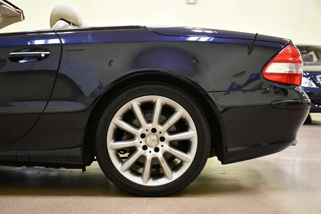 2008 Mercedes-Benz R230 SL-Class - Image 17 of 31