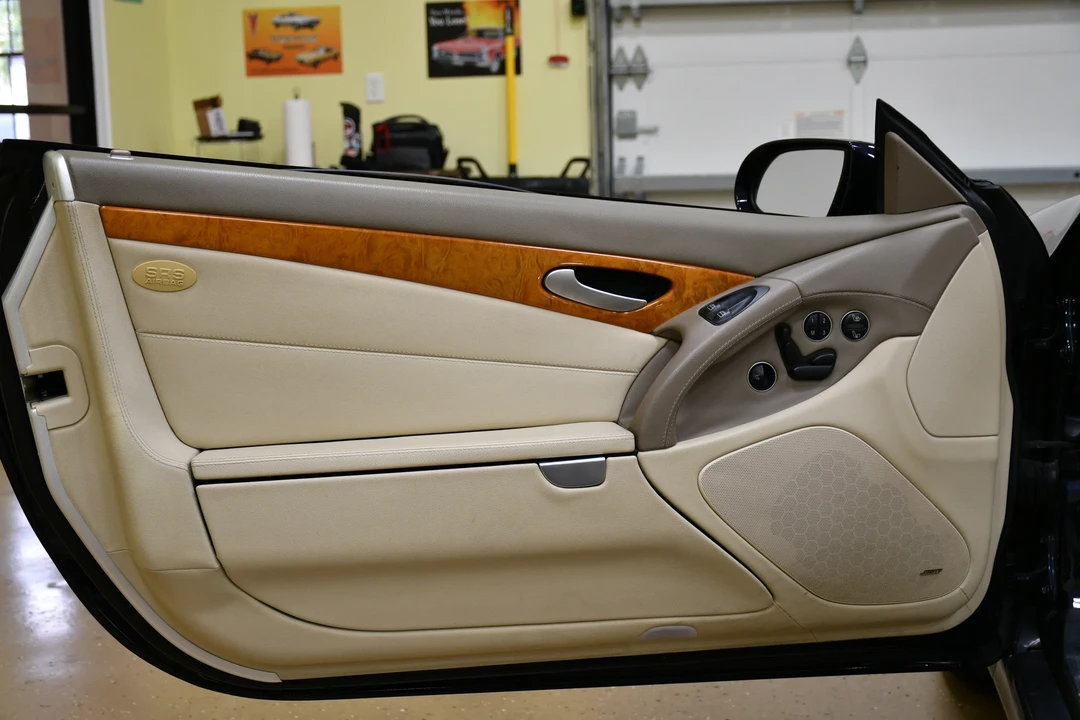 2008 Mercedes-Benz R230 SL-Class - Image 28 of 31