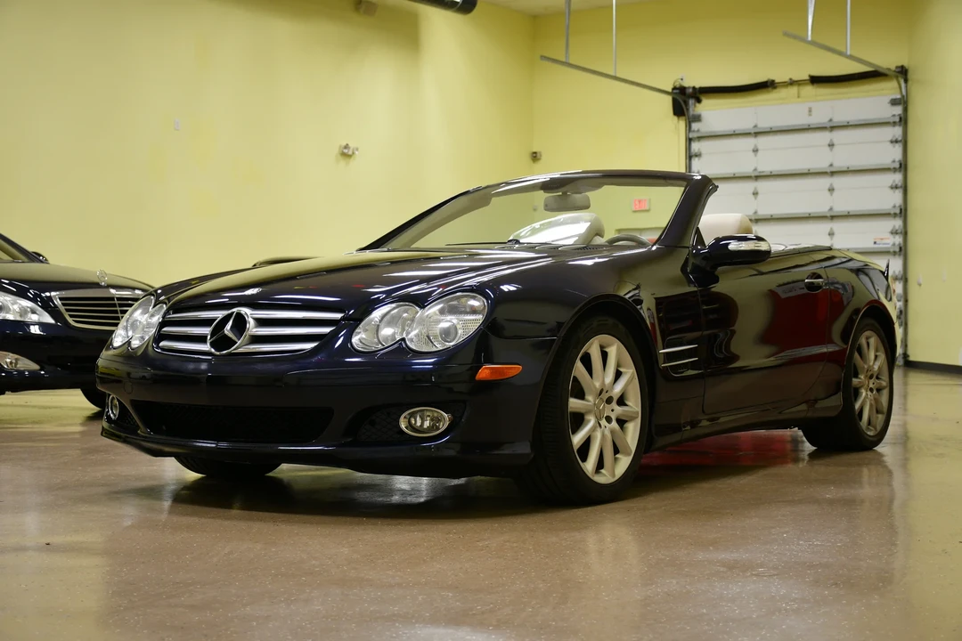 2008 Mercedes-Benz R230 SL-Class - Image 4 of 31