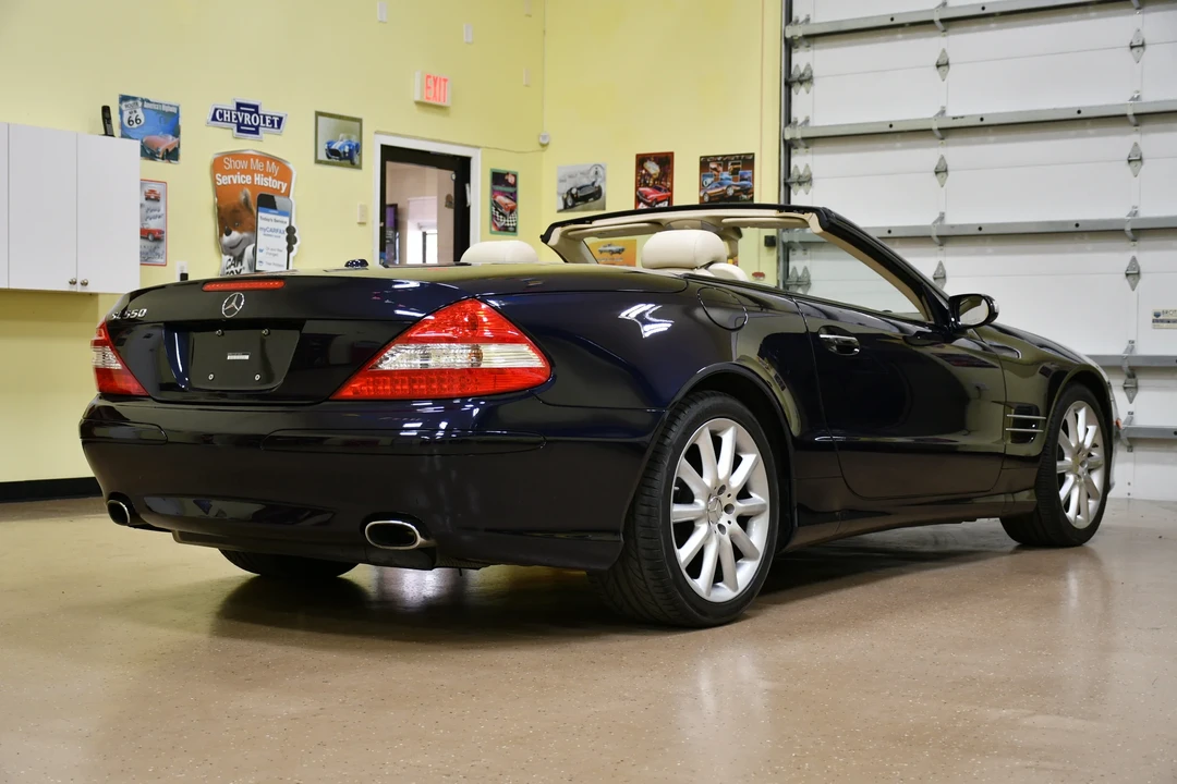 2008 Mercedes-Benz R230 SL-Class - Image 10 of 31