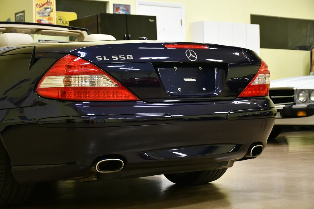 2008 Mercedes-Benz R230 SL-Class - Image 24 of 31