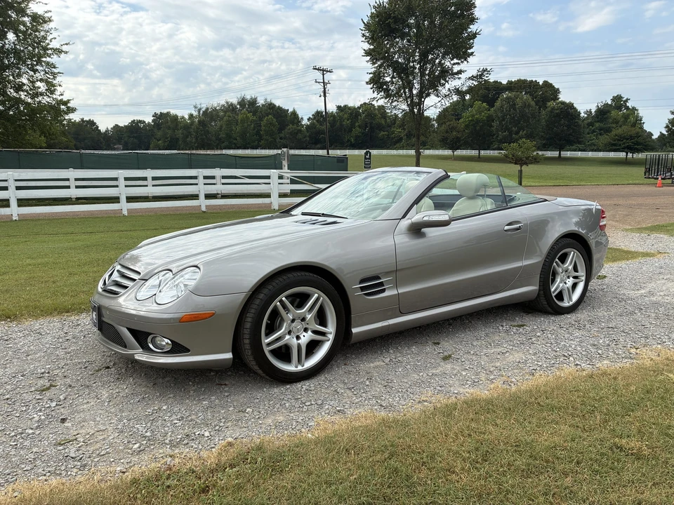 2008 Mercedes-Benz R230 SL-Class - Image 5 of 31