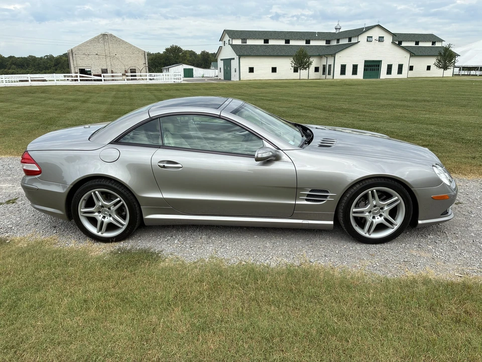 2008 Mercedes-Benz R230 SL-Class - Image 17 of 31