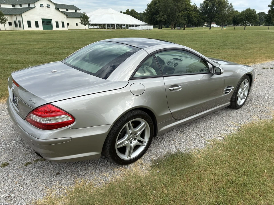 2008 Mercedes-Benz R230 SL-Class - Image 16 of 31