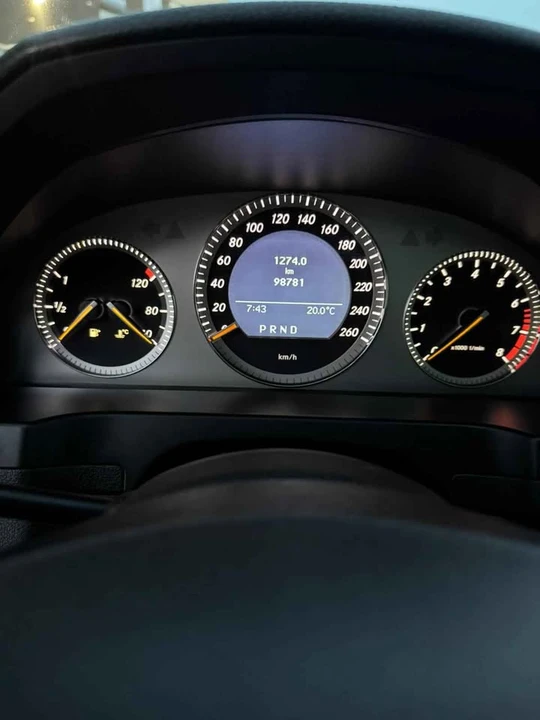 2008 Mercedes-Benz W204 C-Class - Image 11 of 13