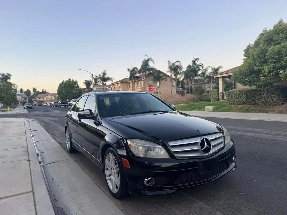 2008 Mercedes-Benz W204 C-Class - Image 3 of 10