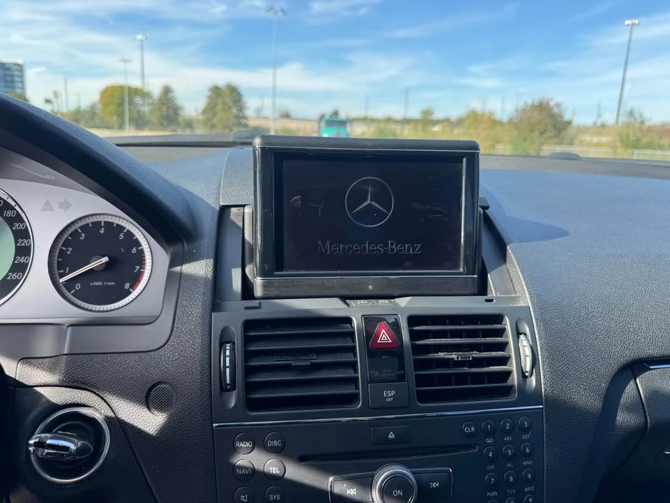 2008 Mercedes-Benz W204 C-Class - Image 12 of 20