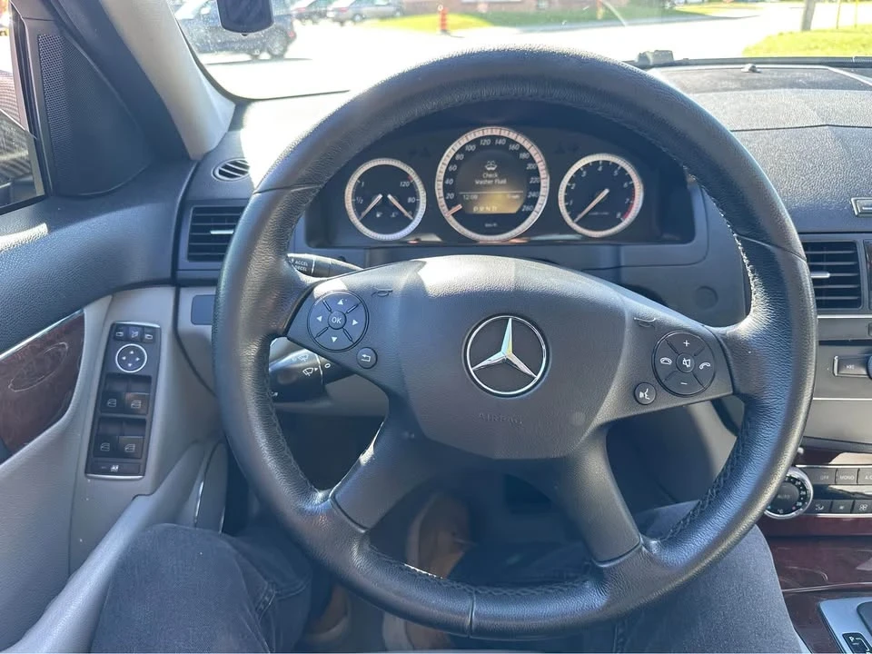 2008 Mercedes-Benz W204 C-Class - Image 9 of 16