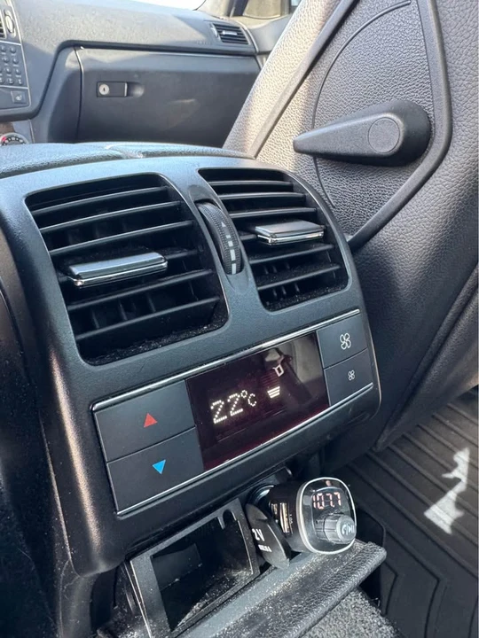 2008 Mercedes-Benz W204 C-Class - Image 16 of 20