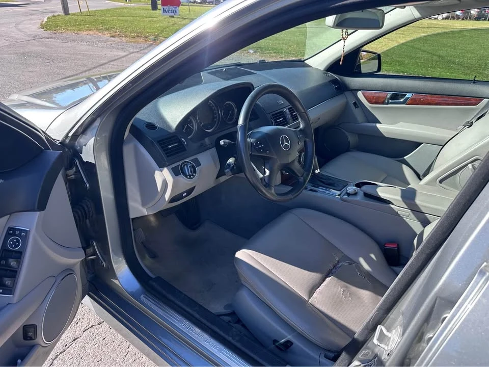 2008 Mercedes-Benz W204 C-Class - Image 8 of 16