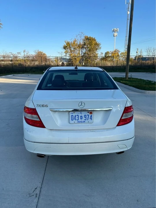 2008 Mercedes-Benz W204 C-Class - Image 6 of 10