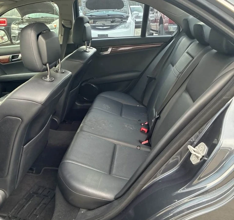 2008 Mercedes-Benz W204 C-Class - Image 16 of 19