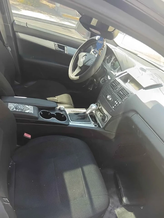 2008 Mercedes-Benz W204 C-Class - Image 5 of 7