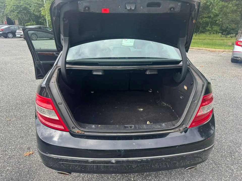2008 Mercedes-Benz W204 C-Class - Image 13 of 16