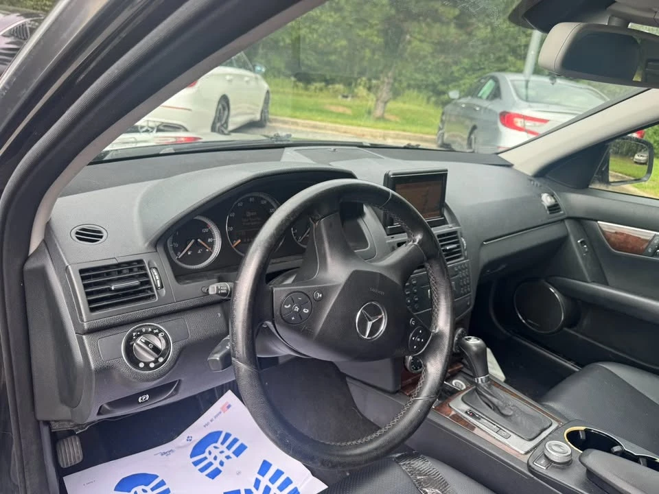 2008 Mercedes-Benz W204 C-Class - Image 10 of 16