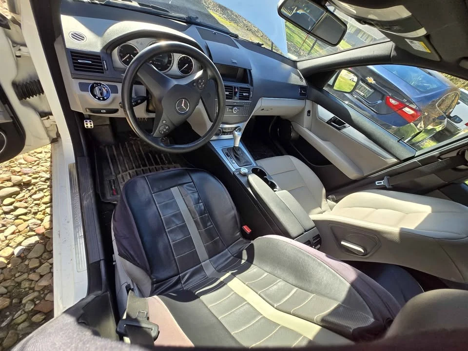 2008 Mercedes-Benz W204 C-Class - Image 9 of 11