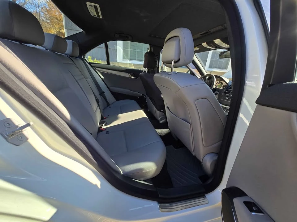 2008 Mercedes-Benz W204 C-Class - Image 8 of 11