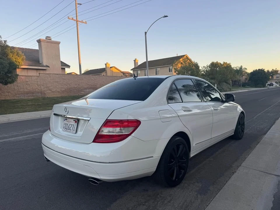 2008 Mercedes-Benz W204 C-Class - Image 4 of 8