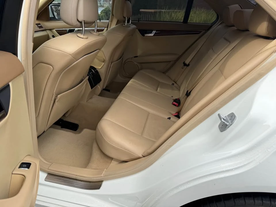 2008 Mercedes-Benz W204 C-Class - Image 11 of 14