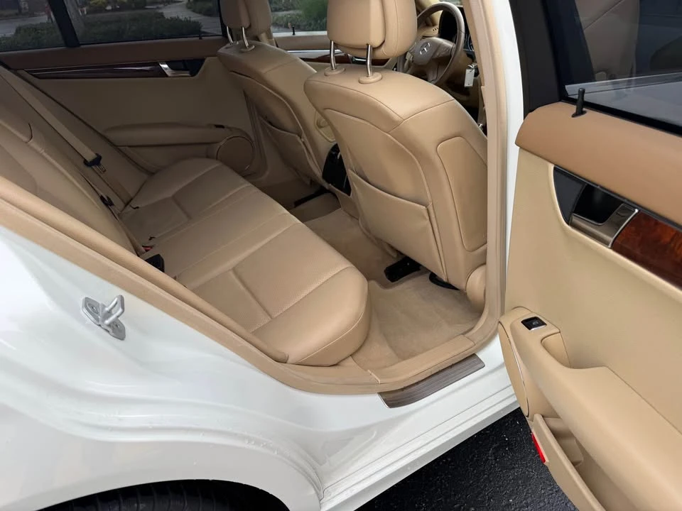 2008 Mercedes-Benz W204 C-Class - Image 12 of 14