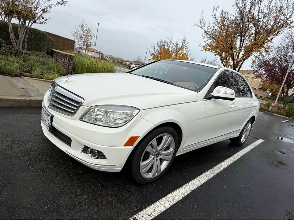2008 Mercedes-Benz W204 C-Class - Image 2 of 14