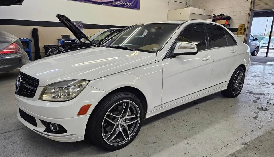 2008 Mercedes-Benz W204 C-Class - Image 3 of 9