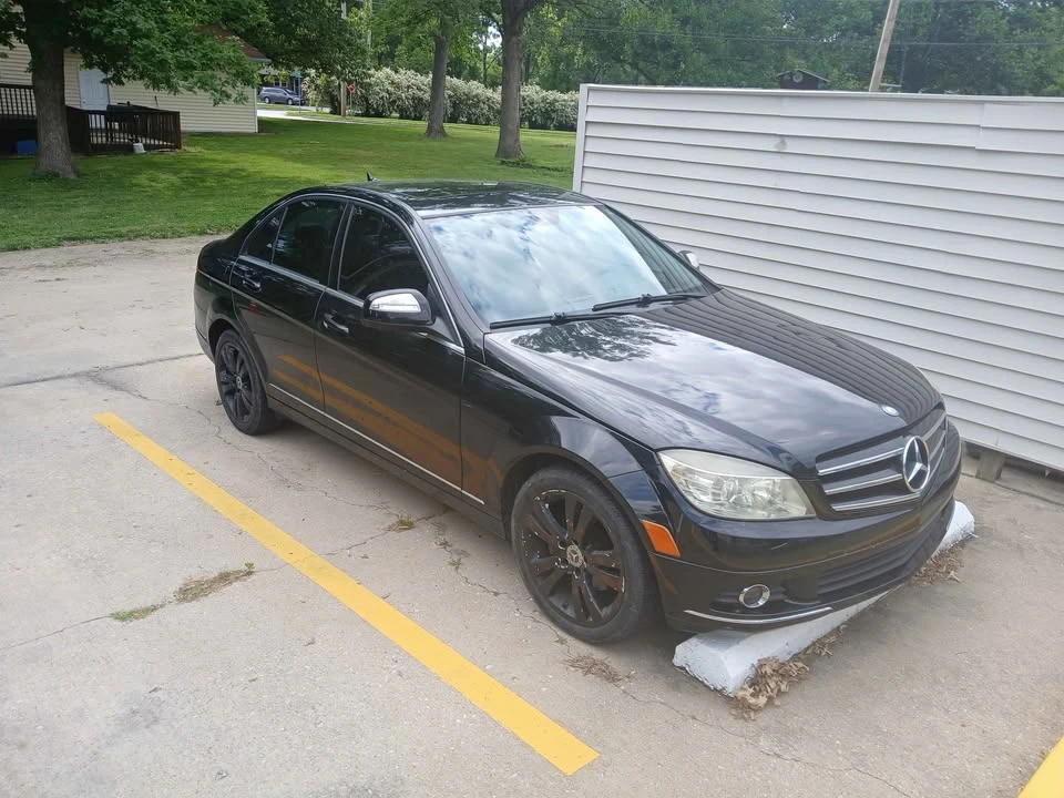 2008 Mercedes-Benz W204 C-Class - Image 3 of 8