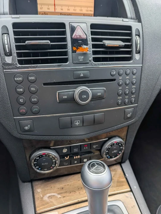 2008 Mercedes-Benz W204 C-Class - Image 7 of 9