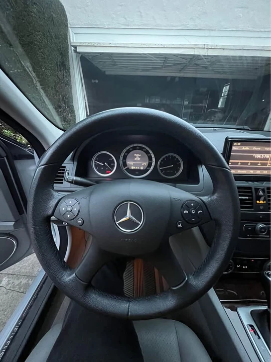 2008 Mercedes-Benz W204 C-Class - Image 9 of 20