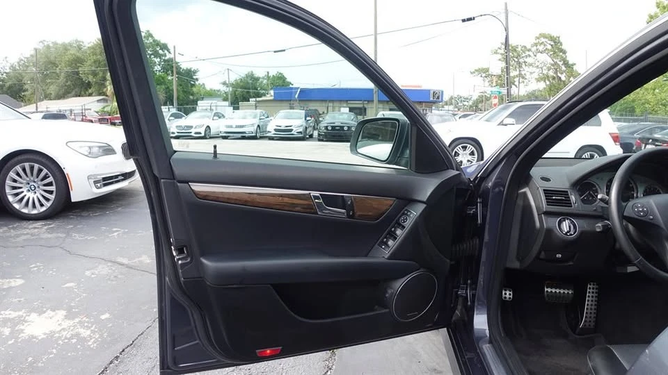 2008 Mercedes-Benz W204 C-Class - Image 10 of 10