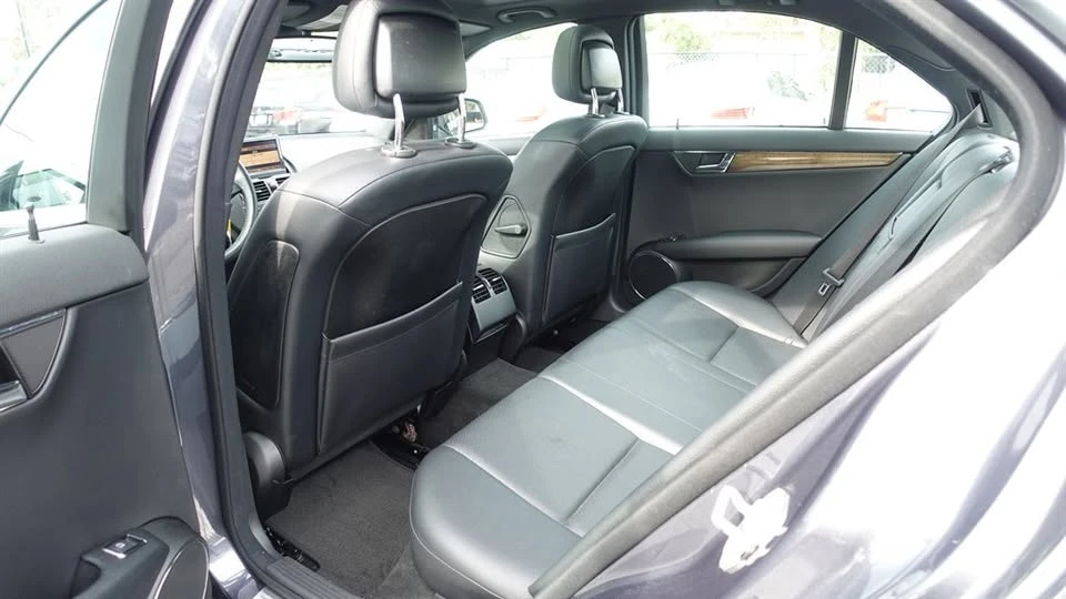 2008 Mercedes-Benz W204 C-Class - Image 9 of 10