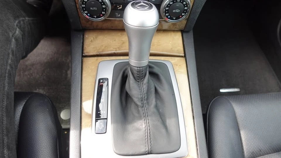 2008 Mercedes-Benz W204 C-Class - Image 3 of 10